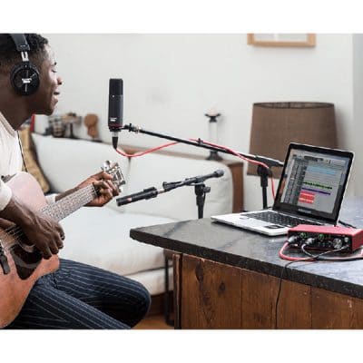 FOCUSRITE SCARLETT 2I2 STUDIO (3RD GEN) ชุดไมค์บันทึกเสียง - Image 4