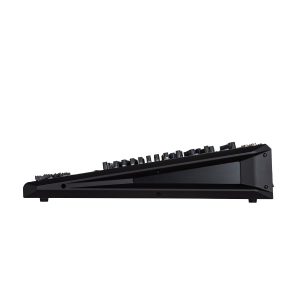 E 16