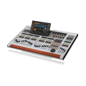 Behringer-Wing-right