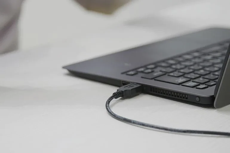 YAMAHA CS-800 CS-500 One USB connection